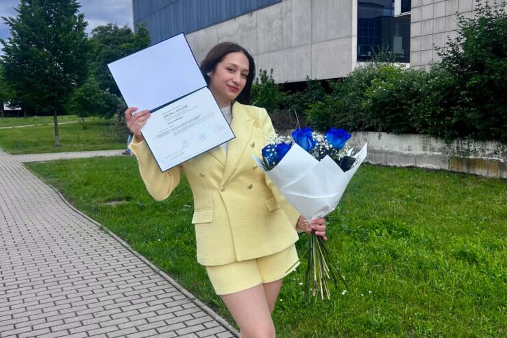 Denisa Dražkovičová_mgr.promoce 2026 (1)